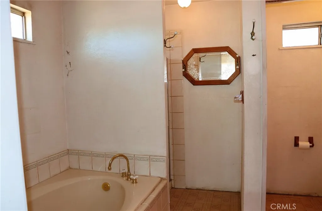 9632 Juniper Street, Apple Valley, California 92308 home-pic-10