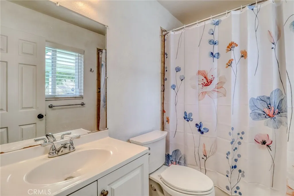 24710 Morning Star Drive, Murrieta, California 92562 home-pic-13