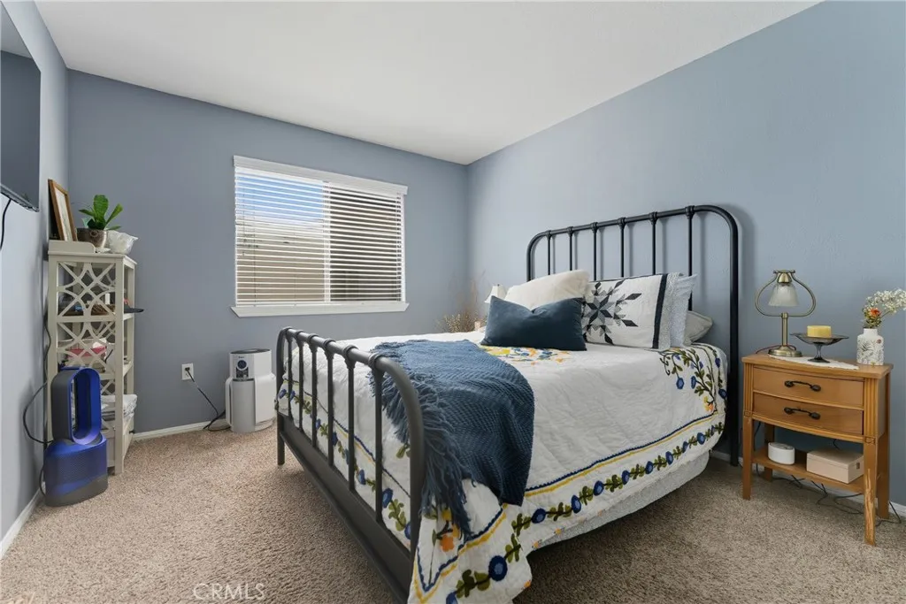 22535 San Joaquin W, Canyon Lake, California 92587 home-pic-25
