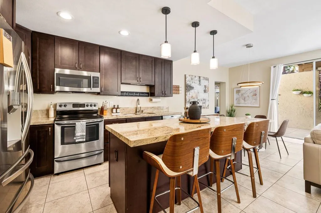 46750 Mountain Cove Drive 21, Indian Wells, California 92210 home-pic-28