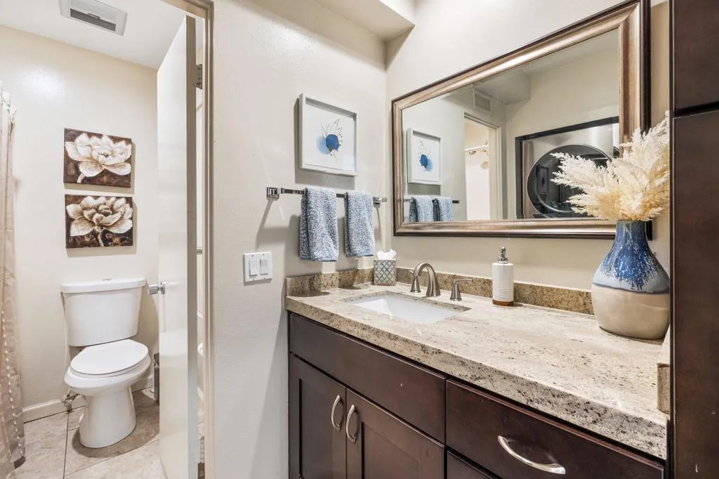 46750 Mountain Cove Drive 21, Indian Wells, California 92210 home-pic-29