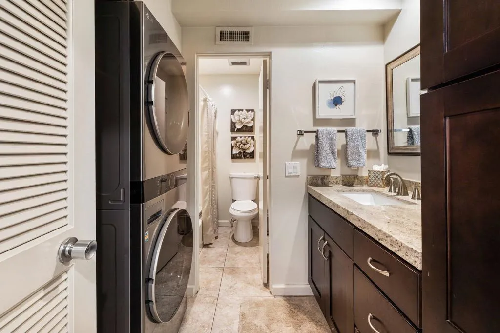 46750 Mountain Cove Drive 21, Indian Wells, California 92210 home-pic-30