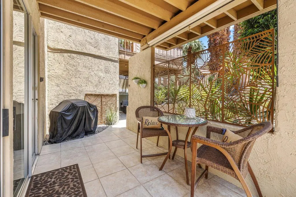 46750 Mountain Cove Drive 21, Indian Wells, California 92210 home-pic-5