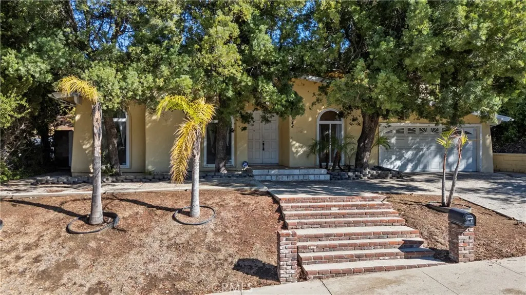 4348 Topanga Canyon, Woodland Hills, California 91364 home-pic-0
