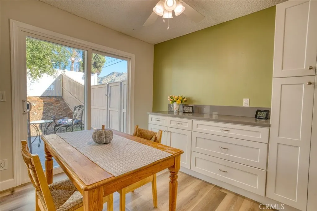 303 Cherry Hills Lane, Azusa, California 91702 home-pic-9