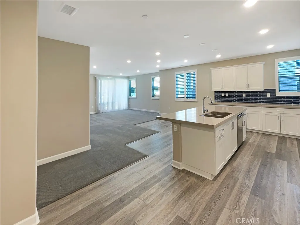 10411 Walden Way, Mira Mesa, California 92126 home-pic-6