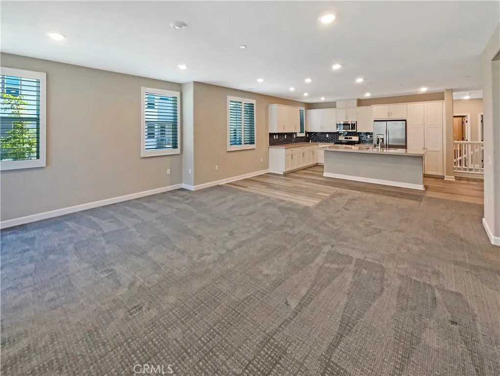 10411 Walden Way, Mira Mesa, California 92126 home-pic-2