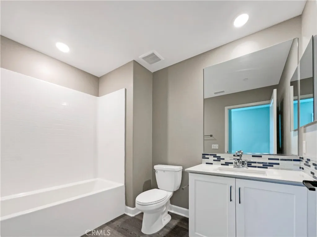 10411 Walden Way, Mira Mesa, California 92126 home-pic-10
