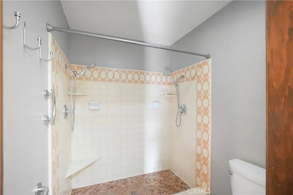 3034 N Broadway, Escondido, California 92026 home-pic-15
