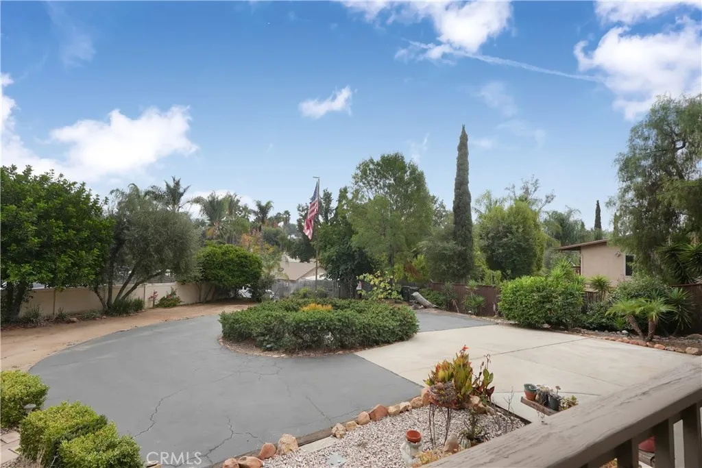 3034 N Broadway, Escondido, California 92026 home-pic-3