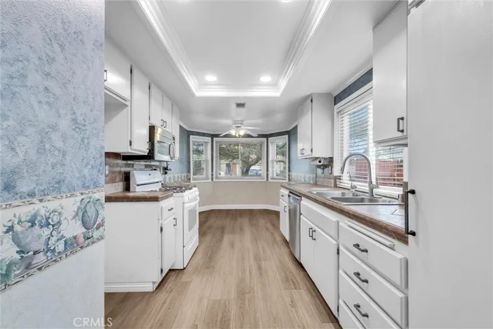 3901 San Lorenzo River, Ontario, California 91761