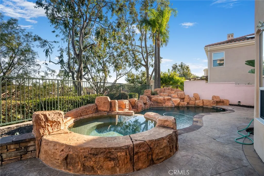 40 Mancera, Rancho Santa Margarita, California 92688 home-pic-56