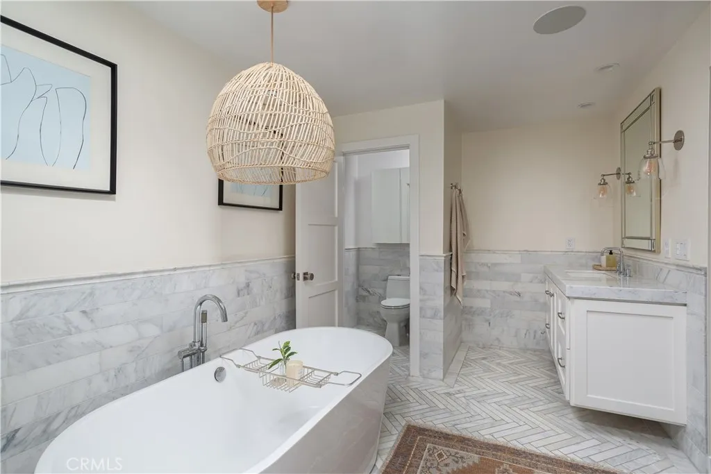 1700 Highland Drive, Newport Beach, California 92660 home-pic-14