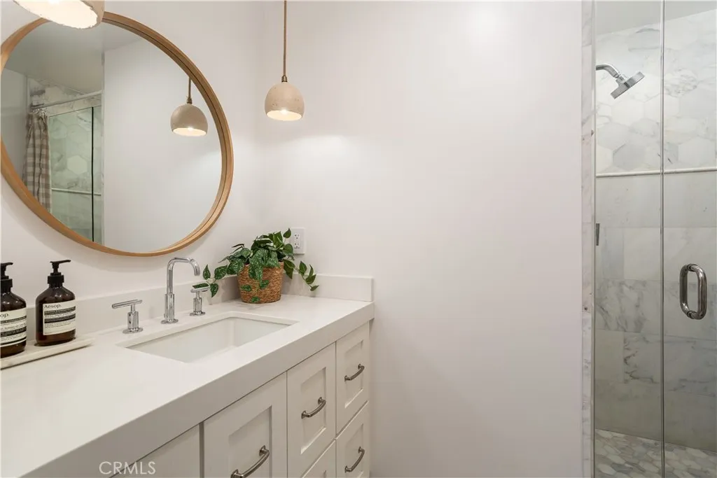 1700 Highland Drive, Newport Beach, California 92660 home-pic-24