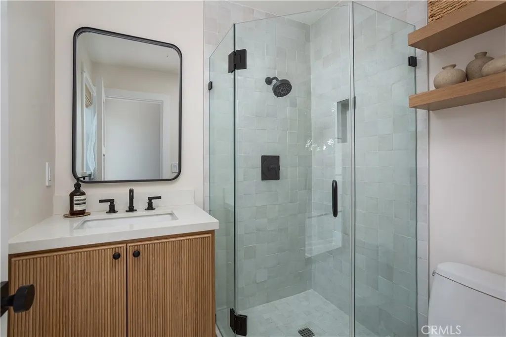 1700 Highland Drive, Newport Beach, California 92660 home-pic-23