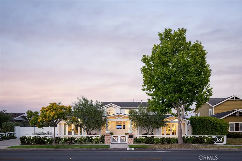 1700 Highland Drive, Newport Beach, California 92660 home-pic-0