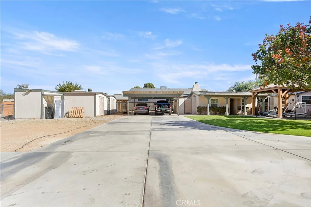 4803 W Ave L8, Lancaster, California 93536 home-pic-20