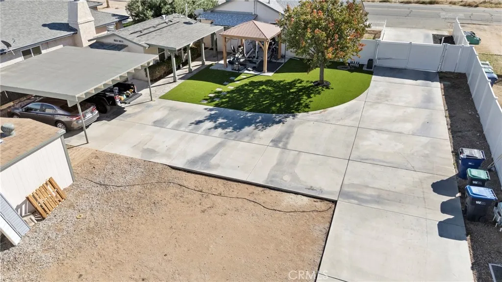 4803 W Ave L8, Lancaster, California 93536 home-pic-19
