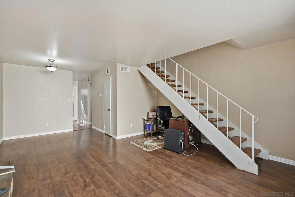 606 S S Mollison Ave A, El Cajon, California 92020 home-pic-5