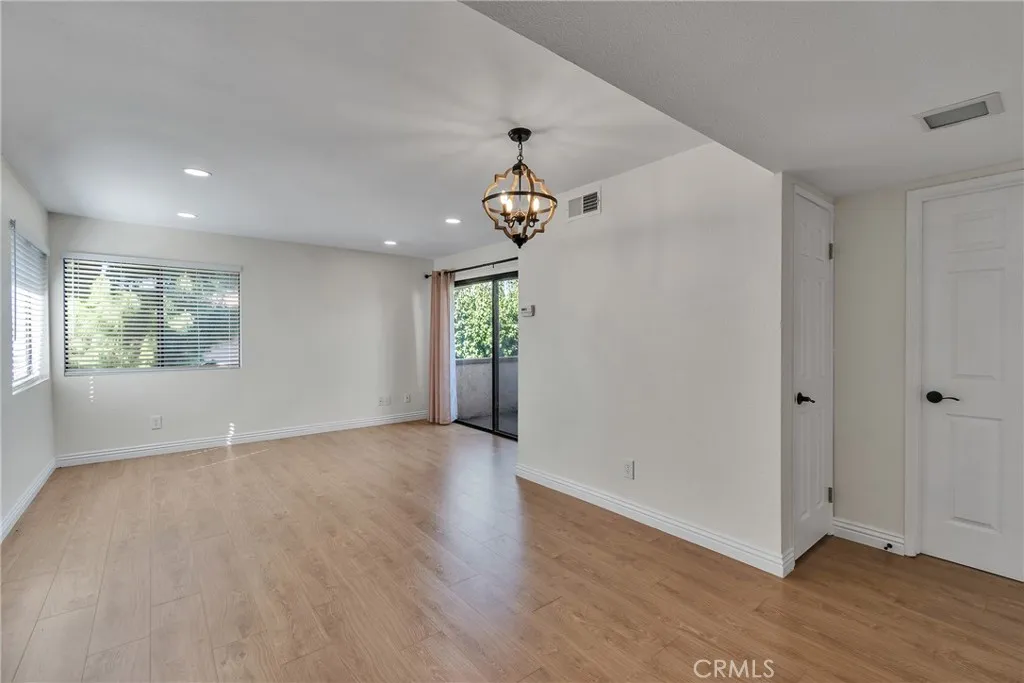 1329 Massachusetts Avenue 202, Riverside, California 92507 home-pic-3