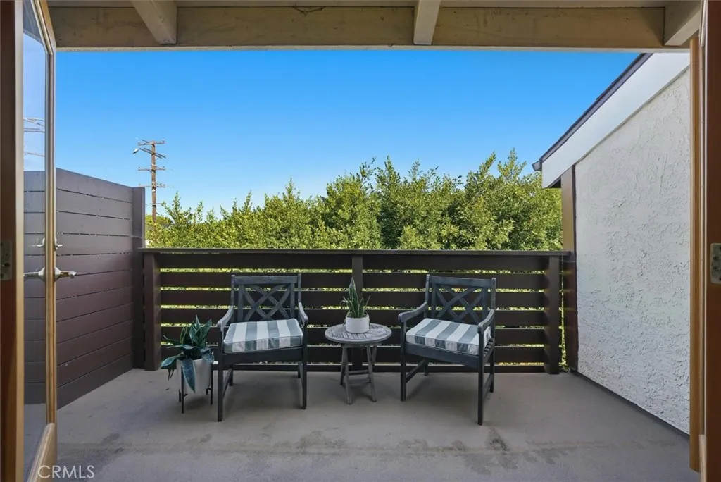 2406 Aviation C, Redondo Beach, California 90278 home-pic-3