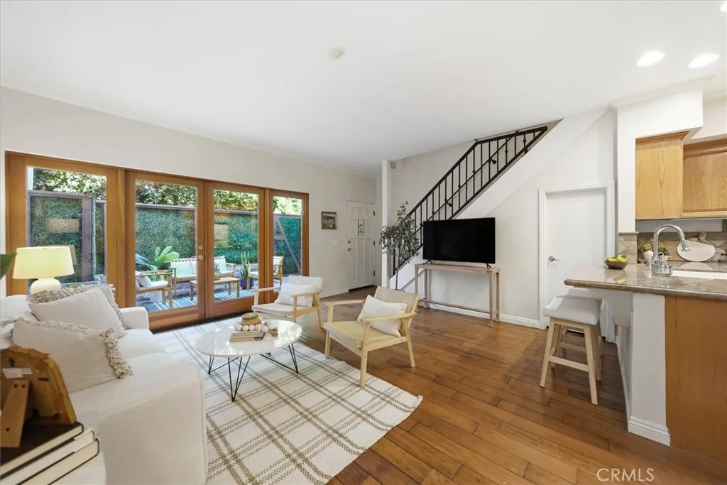 2406 Aviation C, Redondo Beach, California 90278 home-pic-11