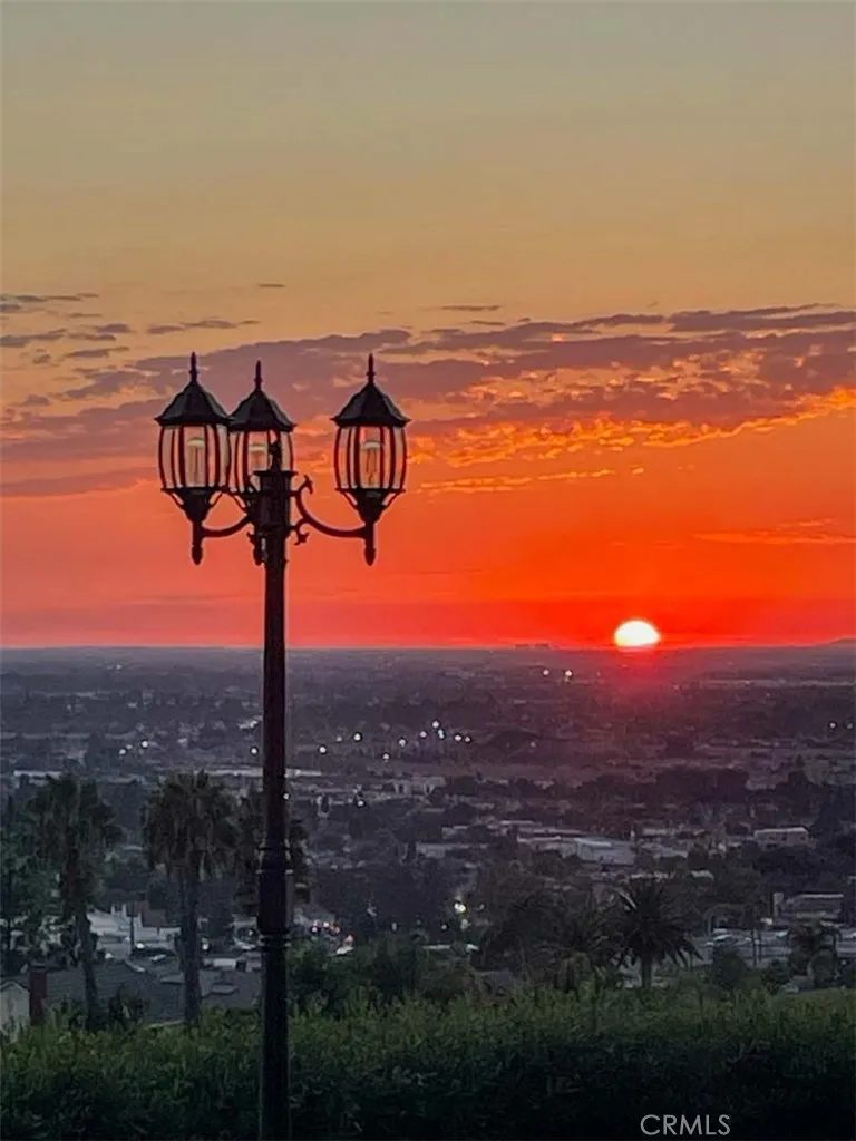 2710 E Vista Ridge, Orange, California 92867 home-pic-72