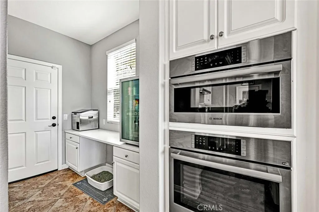 2710 E Vista Ridge, Orange, California 92867 home-pic-16