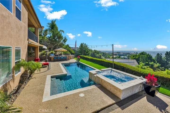 2710 E Vista Ridge, Orange, California 92867