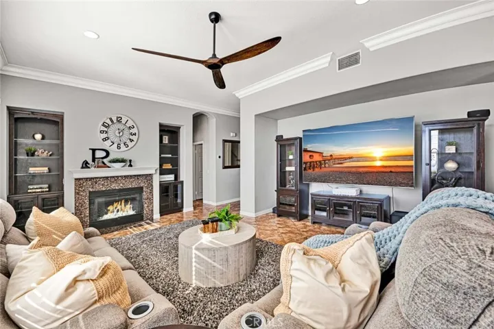 2710 E Vista Ridge, Orange, California 92867