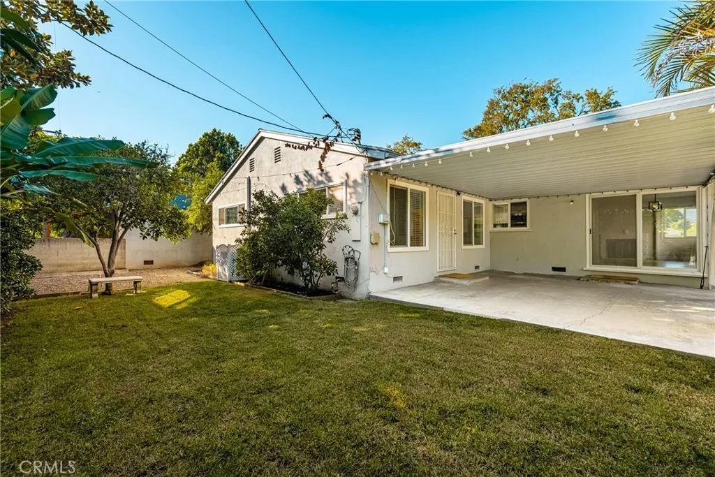 906 E Buffalo, Santa Ana, California 92706 home-pic-24