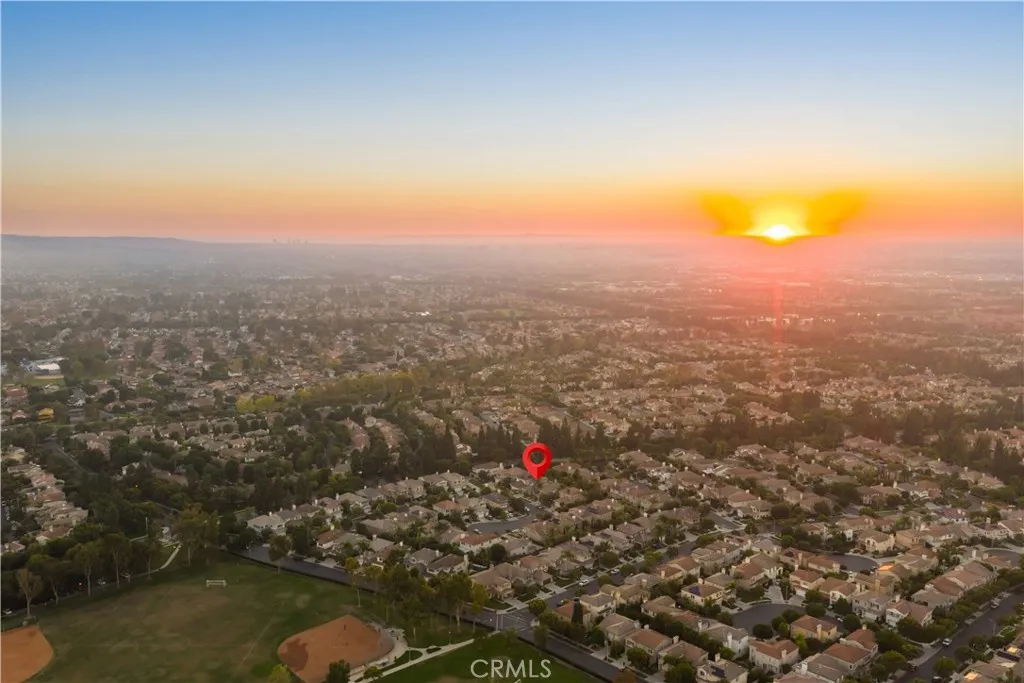 32 Silveroak, Irvine, California 92620 home-pic-5