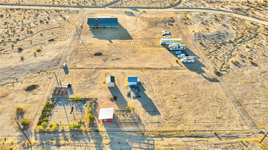 32461 Prairie, Barstow, California 92311 home-pic-41