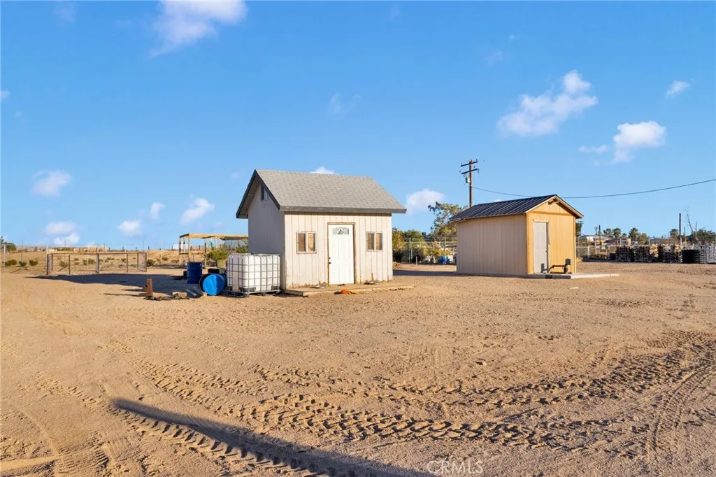32461 Prairie, Barstow, California 92311 home-pic-32