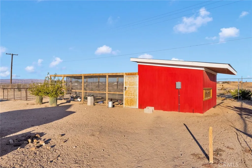 32461 Prairie, Barstow, California 92311 home-pic-34