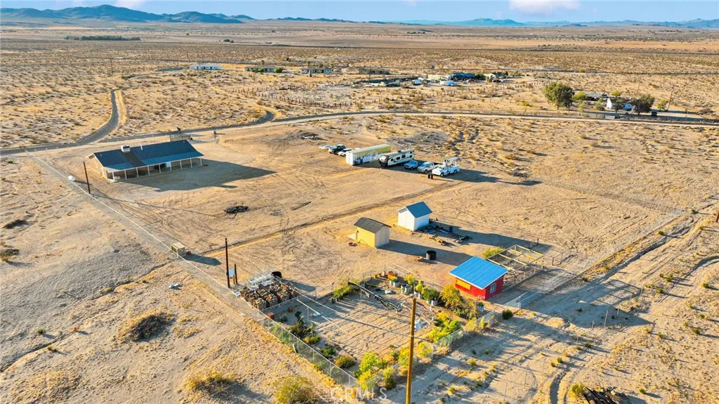 32461 Prairie, Barstow, California 92311 home-pic-43