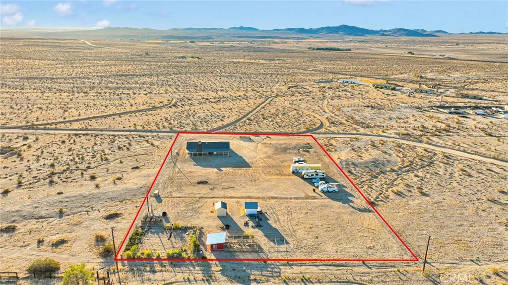 32461 Prairie, Barstow, California 92311 home-pic-42