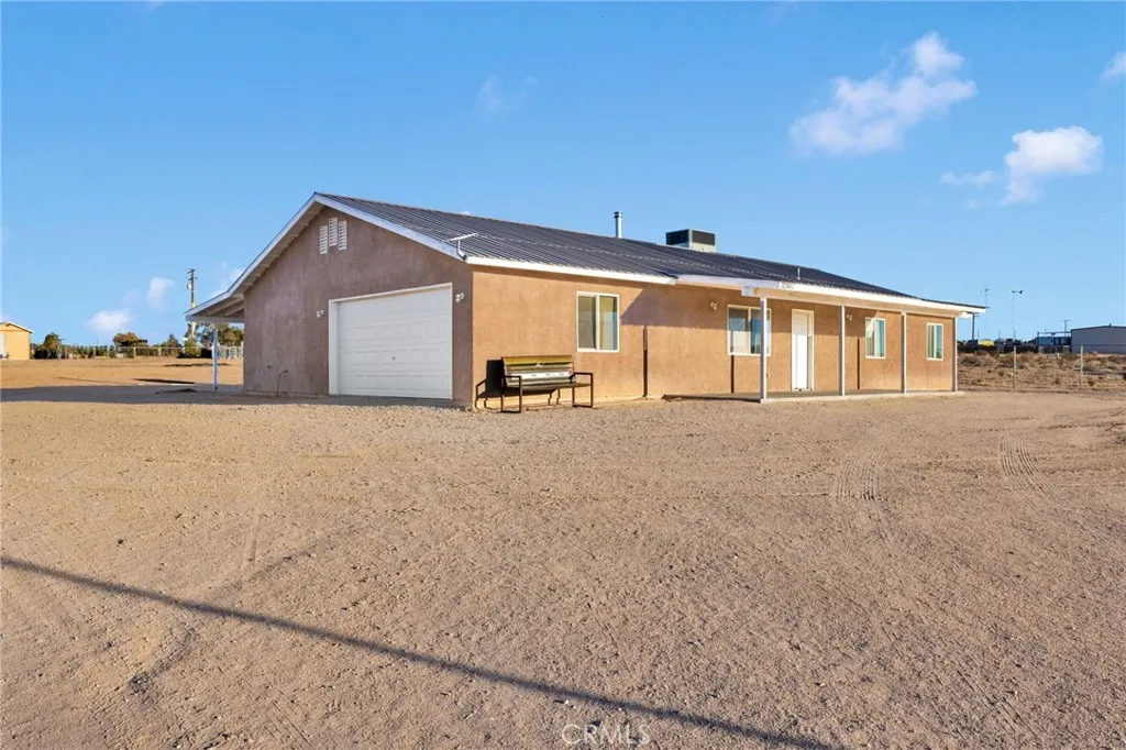 32461 Prairie, Barstow, California 92311 home-pic-0