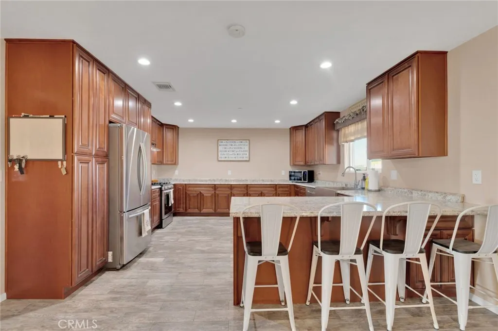 32461 Prairie, Barstow, California 92311 home-pic-9