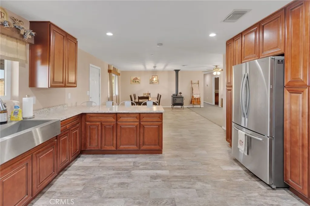 32461 Prairie, Barstow, California 92311 home-pic-12