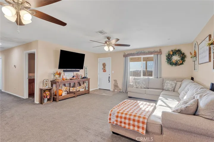 32461 Prairie, Barstow, California 92311