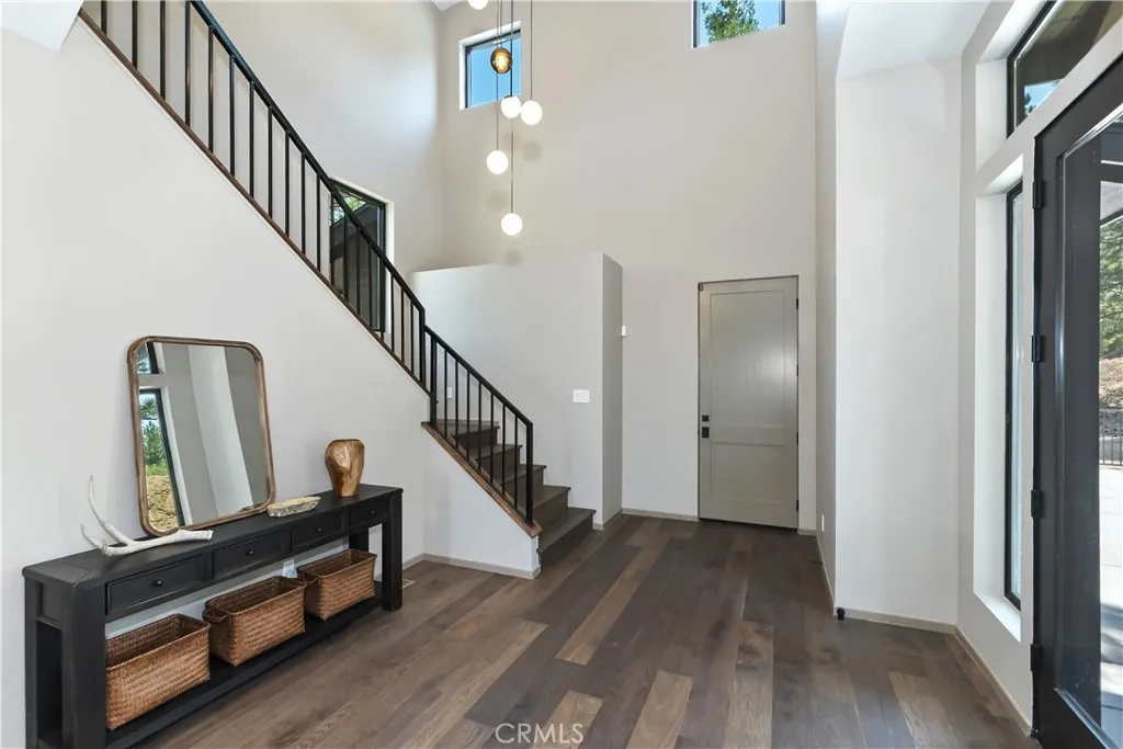 176 Mill Pond, Lake Arrowhead, California 92352 home-pic-22