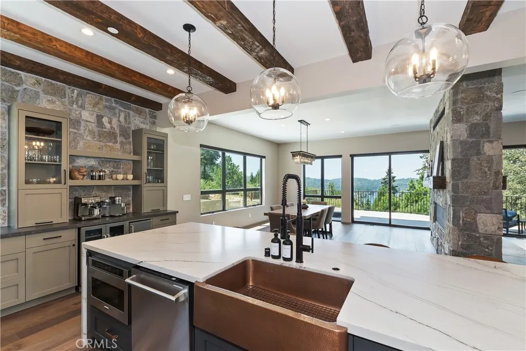 176 Mill Pond, Lake Arrowhead, California 92352 home-pic-21