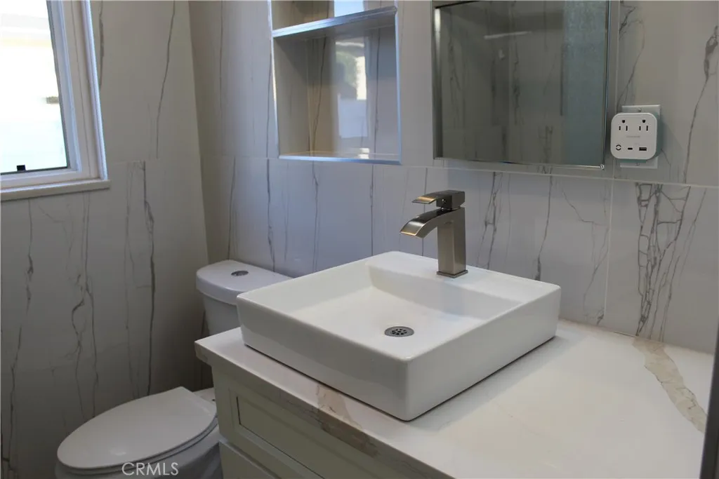 1821 E Eckerman, West Covina, California 91791 home-pic-11