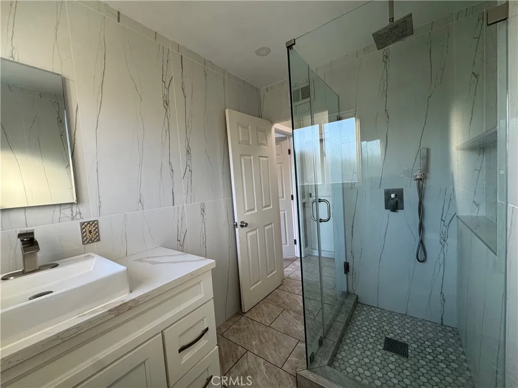 1821 E Eckerman, West Covina, California 91791 home-pic-17
