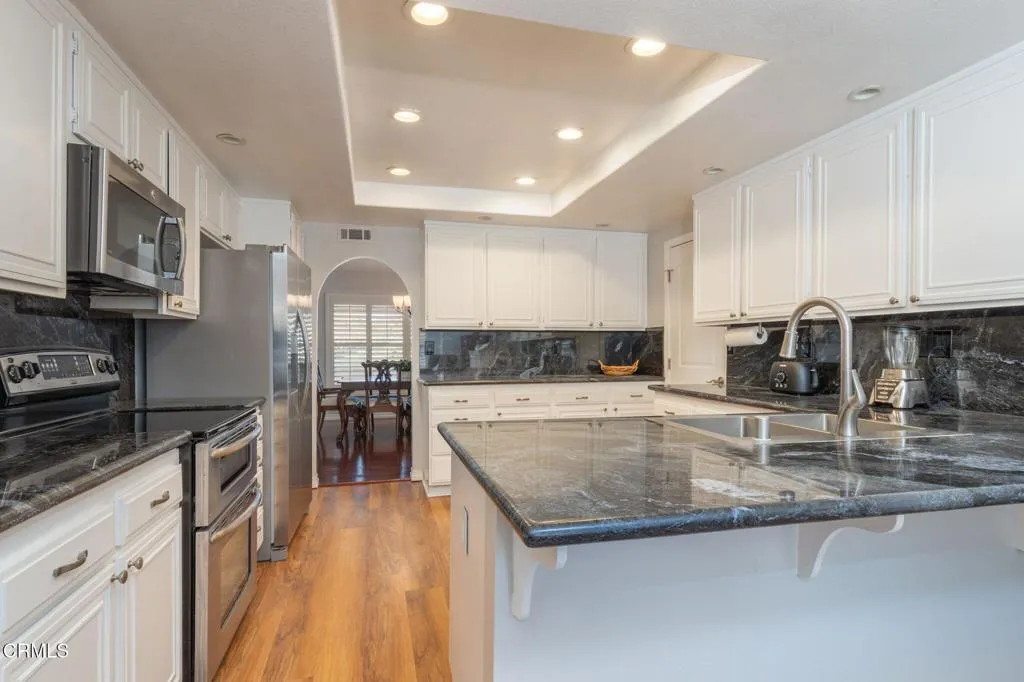 34121 Village 34, Camarillo, California 93012 home-pic-13