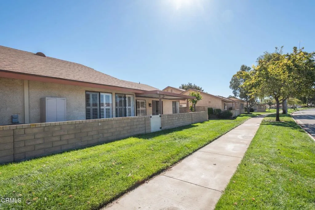 34121 Village 34, Camarillo, California 93012 home-pic-25