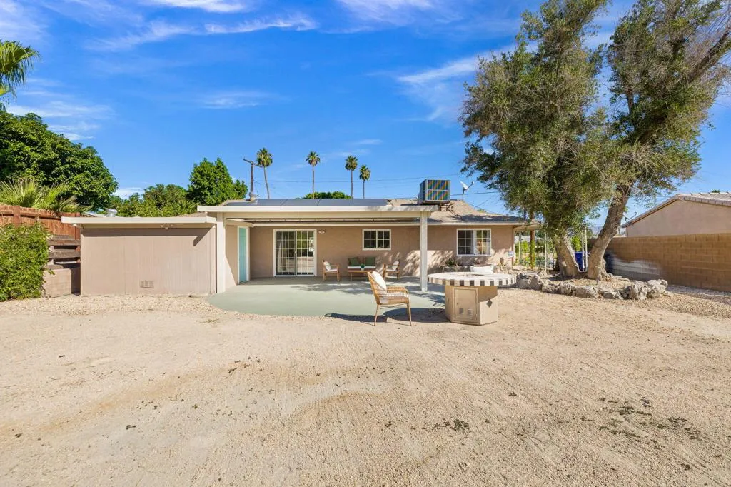 42245 Kansas Street, Palm Desert, California 92211 home-pic-41
