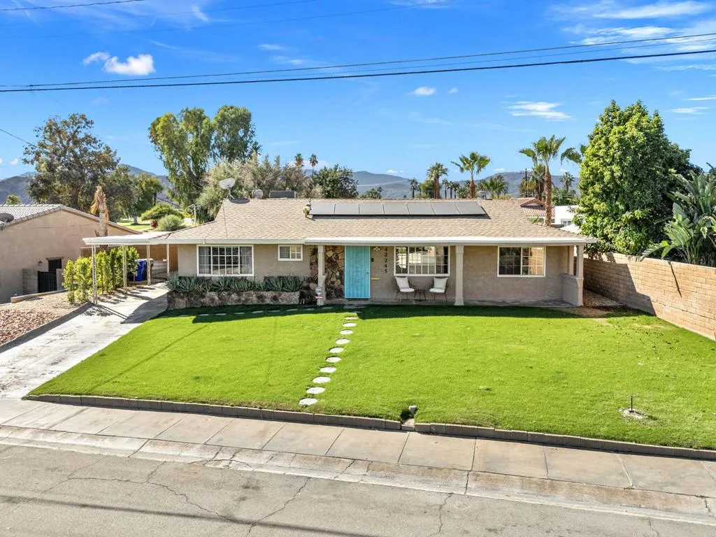 42245 Kansas Street, Palm Desert, California 92211 home-pic-4