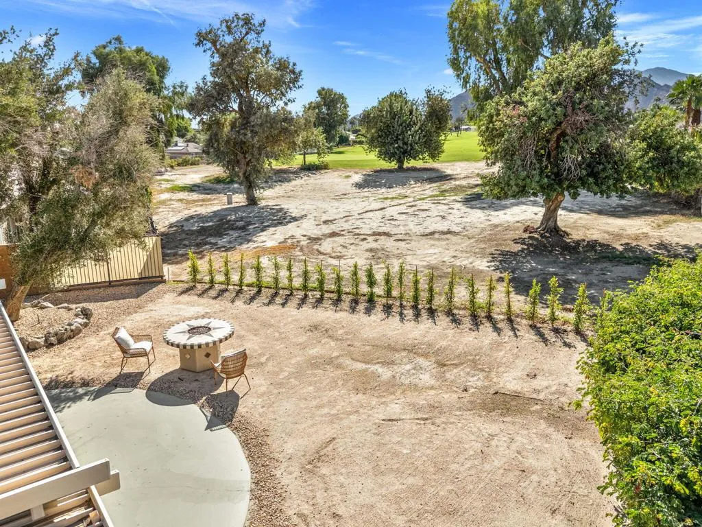 42245 Kansas Street, Palm Desert, California 92211 home-pic-10